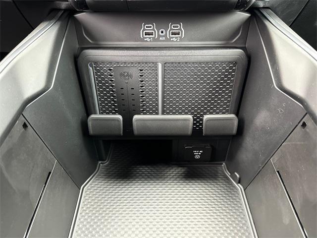 new 2025 Ram 1500 car, priced at $63,490