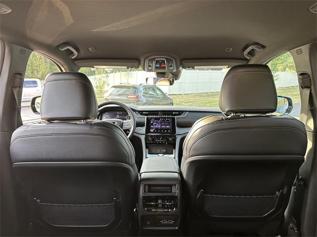 new 2025 Jeep Grand Cherokee car, priced at $47,875