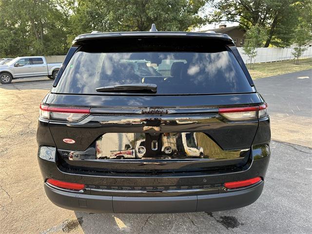 new 2025 Jeep Grand Cherokee car, priced at $47,875