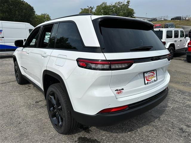 new 2024 Jeep Grand Cherokee car, priced at $48,580