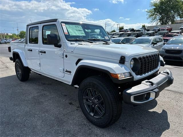 new 2024 Jeep Gladiator car, priced at $38,706