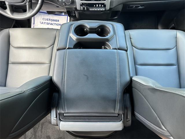 new 2025 Ram 1500 car, priced at $49,960