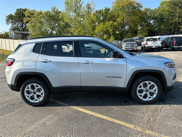 new 2025 Jeep Compass car, priced at $30,360