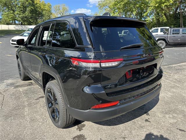 new 2025 Jeep Grand Cherokee car, priced at $52,735