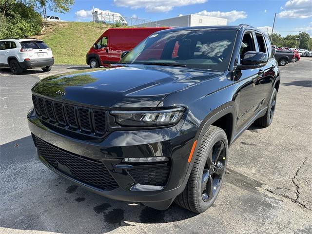 new 2025 Jeep Grand Cherokee car, priced at $52,735