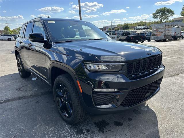 new 2025 Jeep Grand Cherokee car, priced at $52,735