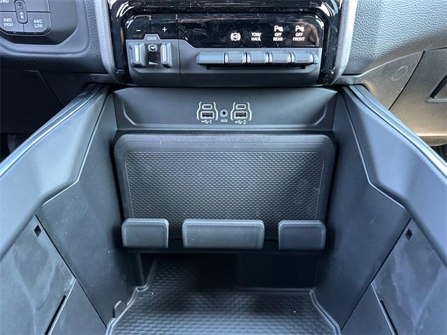 new 2025 Ram 3500 car, priced at $77,085