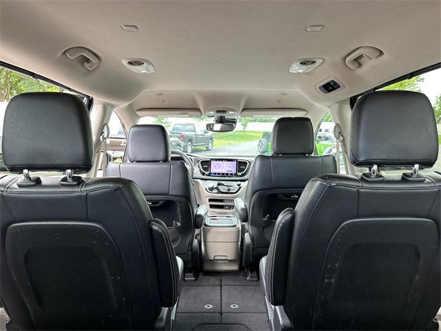 used 2022 Chrysler Pacifica car, priced at $22,300