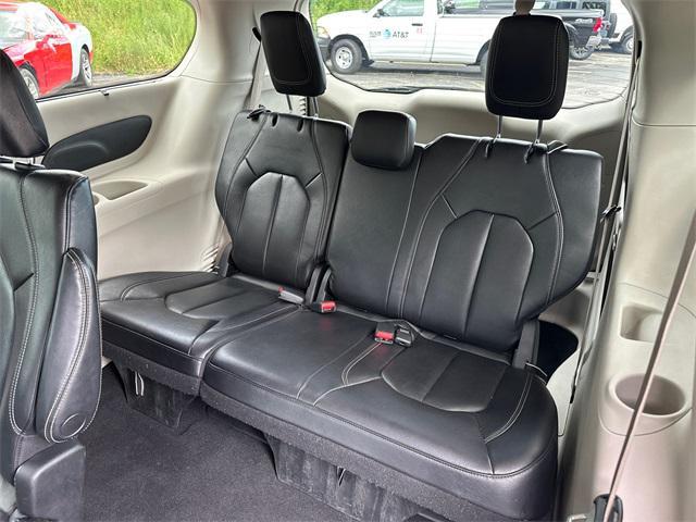 used 2022 Chrysler Pacifica car, priced at $22,300