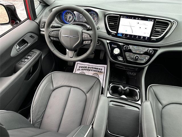 new 2025 Chrysler Pacifica car, priced at $55,085
