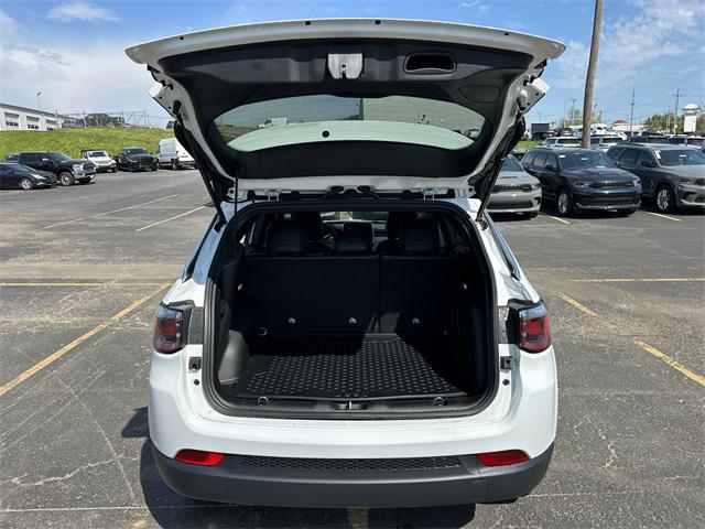 new 2025 Jeep Compass car, priced at $35,715