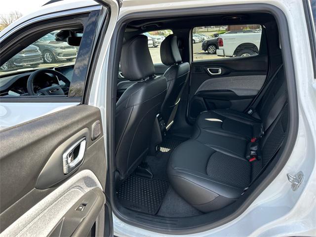 new 2025 Jeep Compass car, priced at $35,715