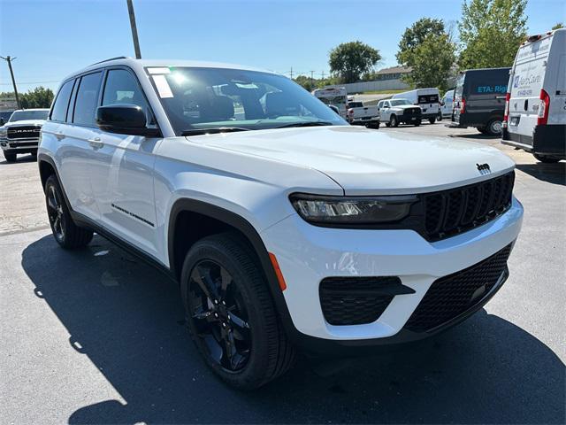 new 2024 Jeep Grand Cherokee car, priced at $48,080