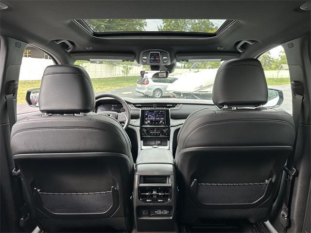 new 2025 Jeep Grand Cherokee car, priced at $48,775