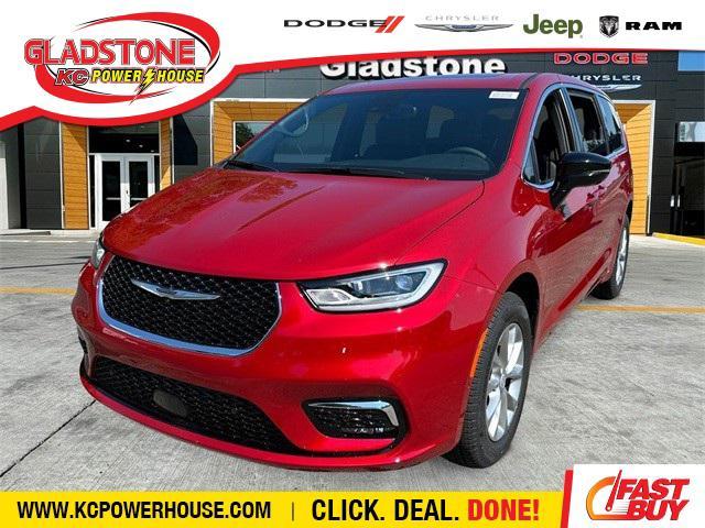 new 2025 Chrysler Pacifica car, priced at $52,105