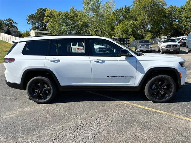 new 2025 Jeep Grand Cherokee L car, priced at $55,035