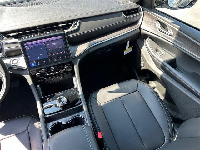 new 2025 Jeep Grand Cherokee L car, priced at $54,240