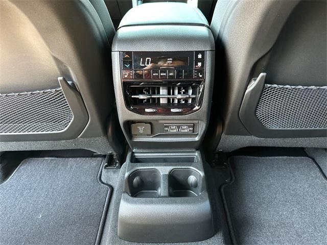 new 2025 Jeep Grand Cherokee L car, priced at $54,240