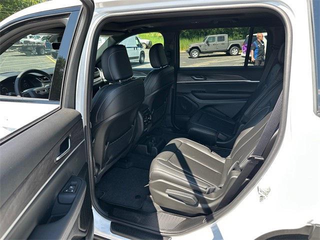 new 2025 Jeep Grand Cherokee L car, priced at $54,240