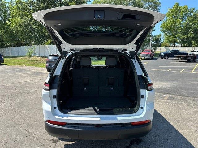 new 2025 Jeep Grand Cherokee L car, priced at $54,240