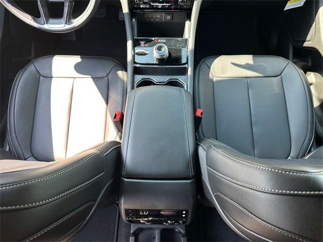 new 2025 Jeep Grand Cherokee L car, priced at $54,240