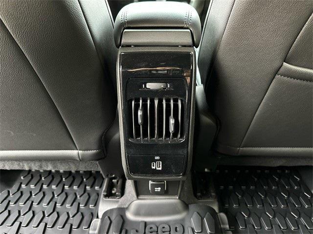 new 2025 Jeep Compass car, priced at $35,375