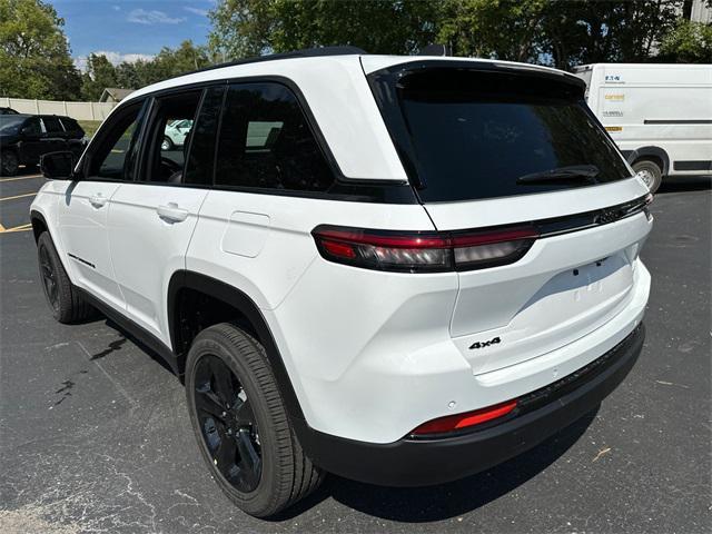 new 2024 Jeep Grand Cherokee car, priced at $48,080