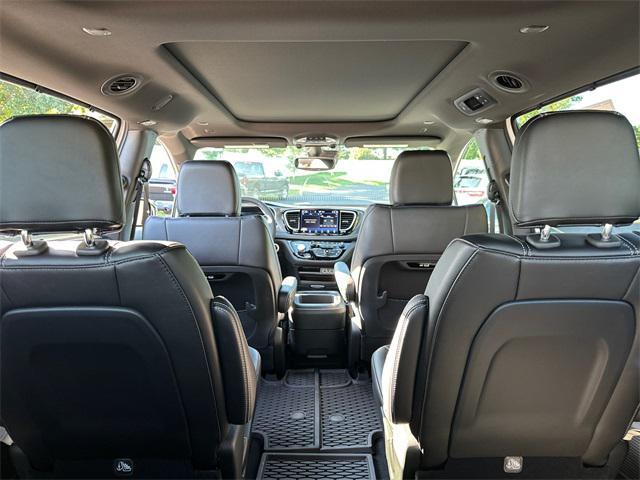 new 2025 Chrysler Pacifica car, priced at $48,615