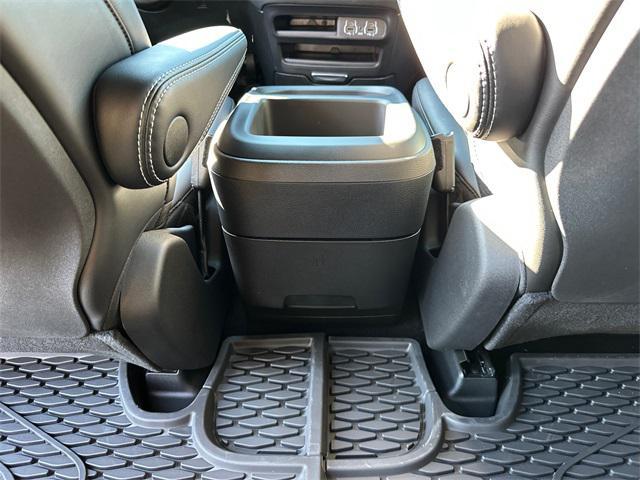 new 2025 Chrysler Pacifica car, priced at $48,615