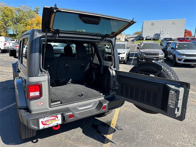 used 2022 Jeep Wrangler Unlimited car, priced at $36,719