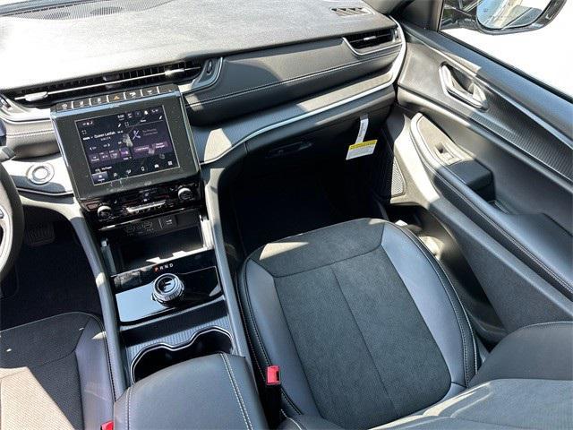 new 2025 Jeep Grand Cherokee L car, priced at $48,730