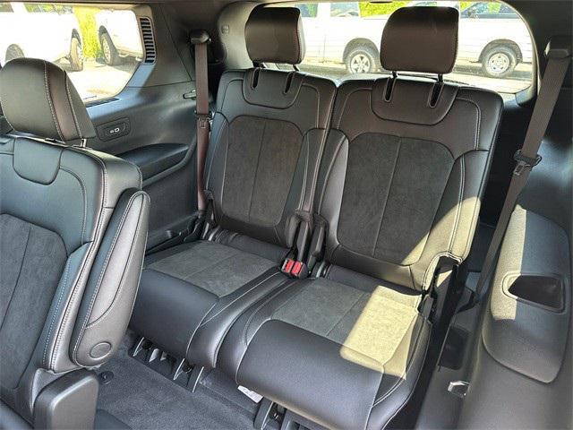 new 2025 Jeep Grand Cherokee L car, priced at $48,730