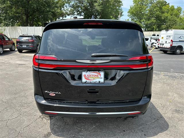 new 2025 Chrysler Pacifica car, priced at $48,615
