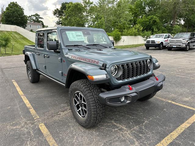 new 2025 Jeep Gladiator car, priced at $60,040