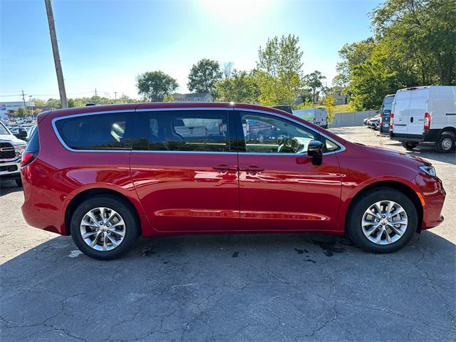 new 2024 Chrysler Pacifica car, priced at $48,185