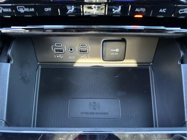 new 2025 Jeep Grand Cherokee car, priced at $49,370