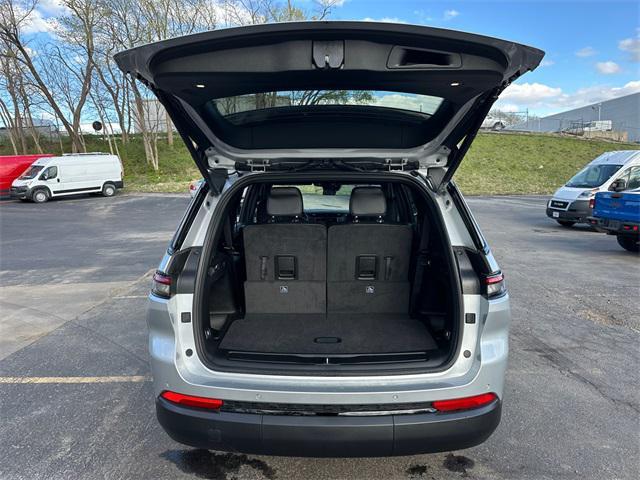 new 2025 Jeep Grand Cherokee L car, priced at $50,175