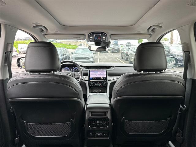 used 2022 Jeep Grand Cherokee car, priced at $31,980