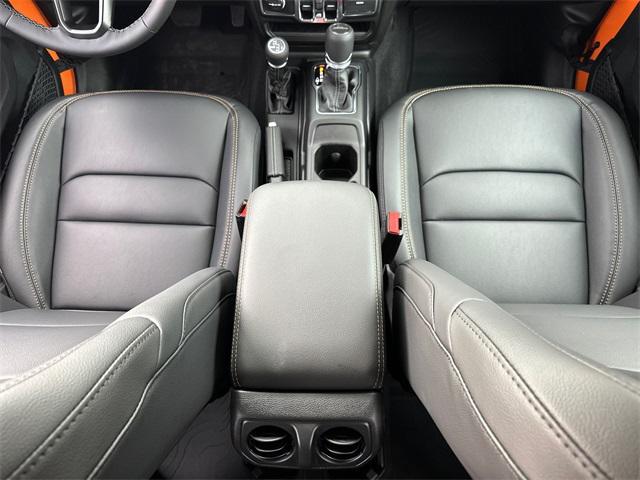 new 2025 Jeep Gladiator car, priced at $49,155