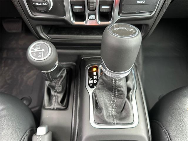 new 2025 Jeep Gladiator car, priced at $49,155
