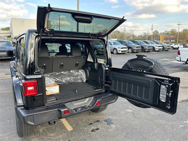new 2025 Jeep Wrangler car, priced at $60,815