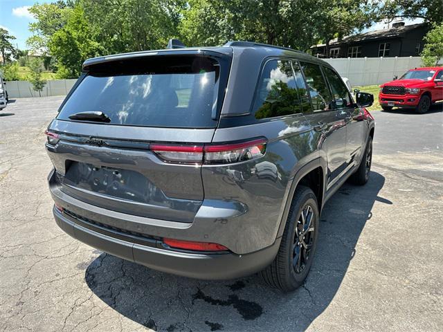 new 2025 Jeep Grand Cherokee car, priced at $47,725
