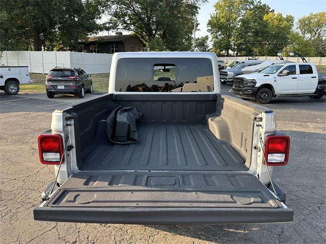 used 2023 Jeep Gladiator car, priced at $31,500