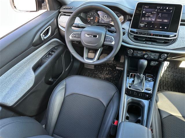 new 2025 Jeep Compass car, priced at $33,380
