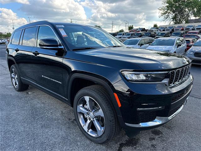 new 2024 Jeep Grand Cherokee L car, priced at $54,920