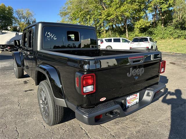 new 2025 Jeep Gladiator car, priced at $49,845