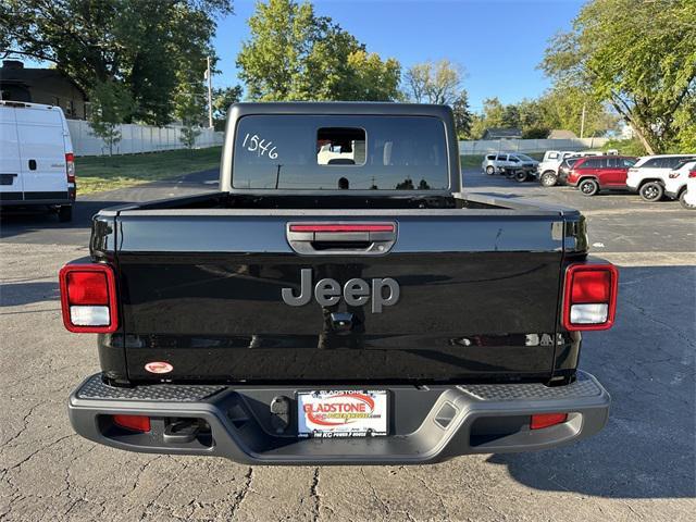 new 2025 Jeep Gladiator car, priced at $49,845