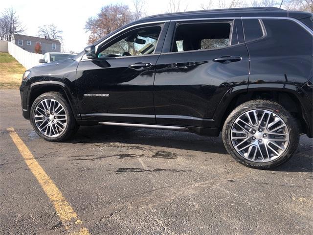 new 2024 Jeep Compass car, priced at $33,290