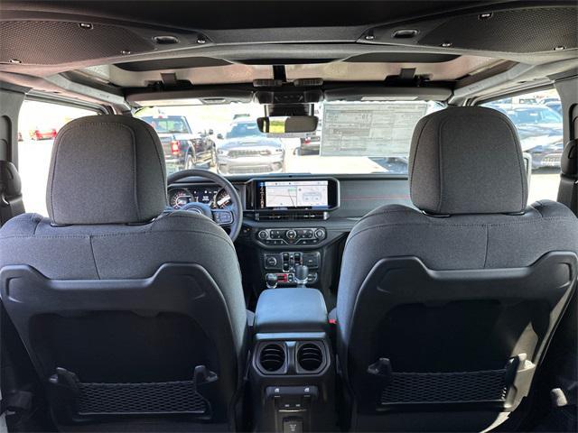 new 2025 Jeep Gladiator car, priced at $61,440