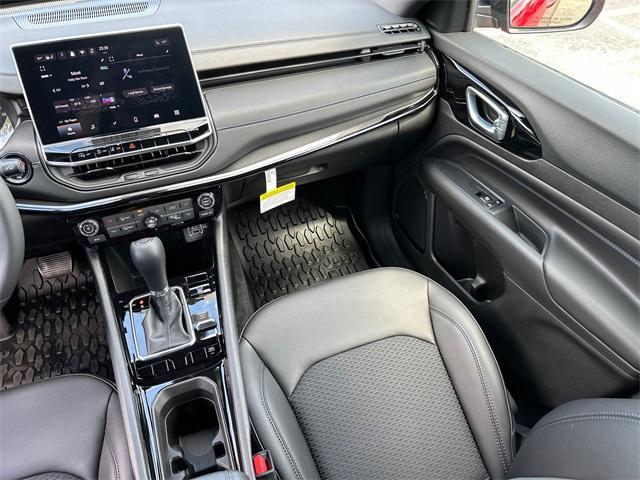 new 2025 Jeep Compass car, priced at $35,375